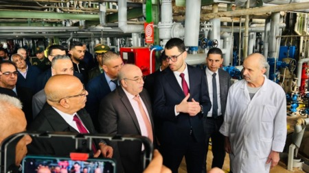 قويدري: صيدال بمثابة قاطرة في الصناعة الصيدلانية