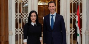 النجمة السورية سلاف فواخرجي تظهر شجاعة كبيرة في مواقفها وتشدد: بشار الأسد رجل شريف ومحترَم جداً ومهذّب وبسيط