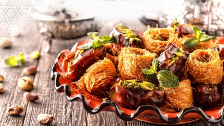 ما هو الوقت المثالي لتناول الحلويات في رمضان؟