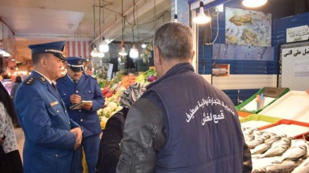 مصالح التجارة تعزز استقرار الأسواق عبر الوطن خلال رمضان
