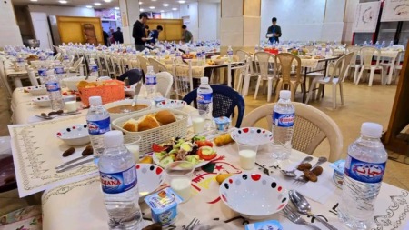 لجان ولائية تشرف على منح تراخيص مطاعم الإفطار وفق المعايير الصحية