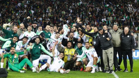 الصحف العالمية تُشيد بفوز “الخضر” الكبير على موزمبيق