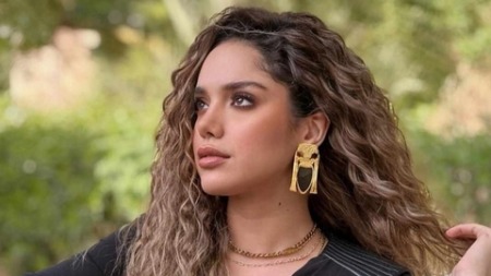 رنا رئيس تتزوج من “خطيبها السابق”