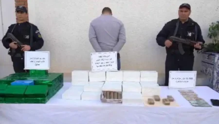 حجز 56 كلغ من الكيف بالبليدة