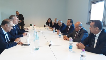 عرقاب يبحث فرص الاستثمار والشراكة مع وزير البترول المصري