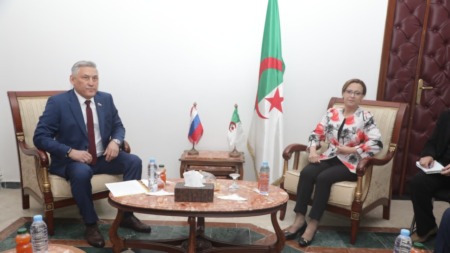 كريكو تستقبل نائب رئيس لجنة الدفاع والأمن للمجلس الفدرالي الروسي