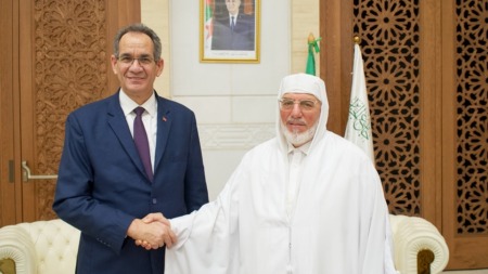 عميد جامع الجزائر يستقبل وزير التعليم العالي التونسي ويؤكد على دور المسجد في نشر الاعتدال والحوار