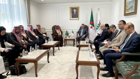 رجال أعمال سعوديون مهتمون بالإستثمار في الجزائر