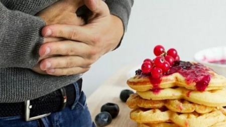 أطعمة لا تسبب النفخة.. يُمكنك تناولها