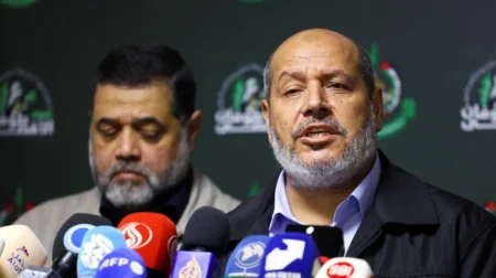 رئيس حركة حماس: مستعدون لرزمة الشاملة.. إفراج عن جميع الأسرى مقابل وقف الحرب
