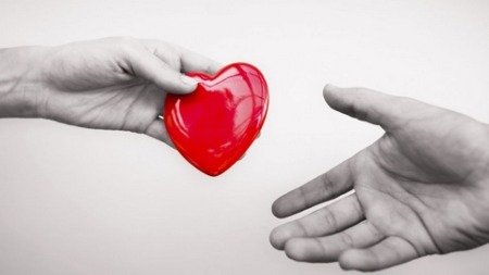 هل أنت من المحسنين إلى الناس ؟