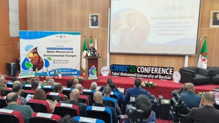 بشار.. خبراء يقترحون حلولا مبتكرة لتسيير الموارد المائية 