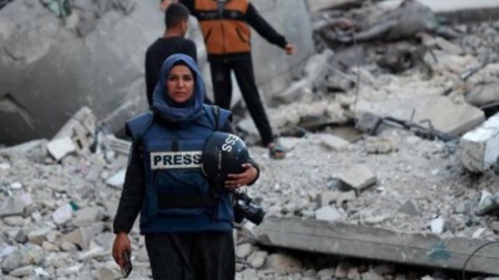 المجلس الوطني الفلسطيني: ما يواجهه الصحفي الفلسطيني محاولة متعمدة لإسكات صوت فلسطين