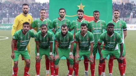إدارة العميد تطعن