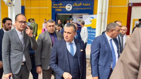 زروقي: تحسين جودة الخدمات وتقريبها من المواطن في صلب أولويات قطاع البريد والاتصالات
