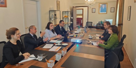 الوكالة الجزائرية لترقية الاستثمار تعزز التعاون مع اليونان في مجالات الاستثمار والتنمية المستدامة