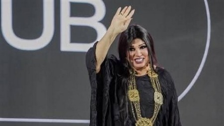 فيفي عبده تصف التيك توك بـ “غير الأخلاقي”