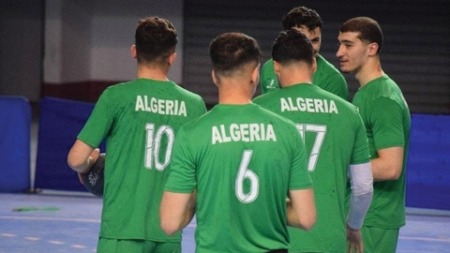 السباعي الجزائري يستفيد من تربصات دورية بالعاصمة