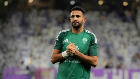 محمد نور يتحامل على الدولي الجزائري: محرز لا يبدع، إلا عندما يكون فريقه فائز