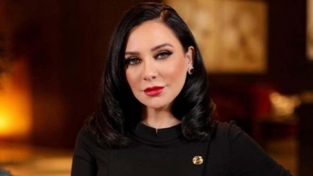 سلاف فواخرجي: لا يعنيني أن أثبت أني على حق على حساب بلدي