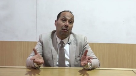 مقرر ورشة الاتصال المؤسساتي وأستاذ بكلية علوم الإعلام والاتصال.. بورزامة للموعد اليومي: ضرورة إنشاء لجنة متابعة لتطبيق استراتيجية الاتصال المؤسساتي وتعزيز التكوين الإعلامي