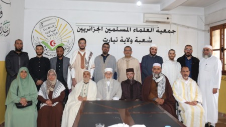 جمعية العلماء المسلمين الجزائريين تدعو إلى التمسك بالوحدة والثوابت لمواجهة تحديات المرحلة