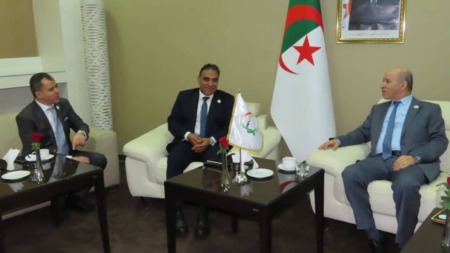 سايحي والغزالي يتباحثان تعزيز التعاون الجزائري-المصري في مكافحة السرطان وتبادل التجارب الرائدة