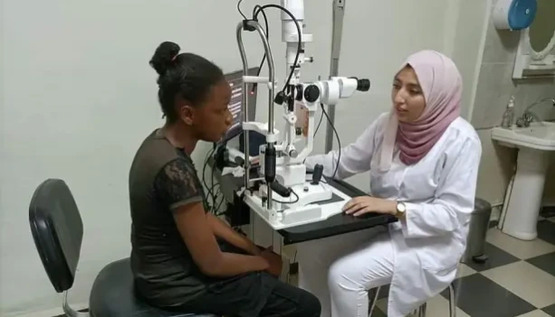 فحوصات طبية لفائدة مرضى إيليزي