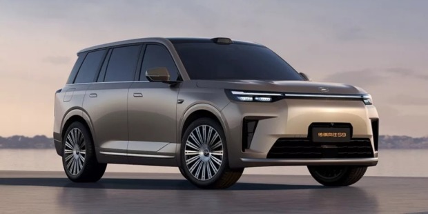SUV  صيني فاخر بمحركات هجينة.. جاك S9