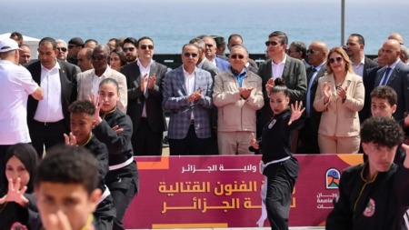انطلاق الطبعة الثانية من مهرجان الجزائر العاصمة للرياضات في أجواء احتفالية متميزة