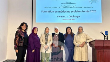 أزيد من 400 طبيب مختص في الطب المدرسي يستفيدون من تكوين في مجال الكشف المبكر