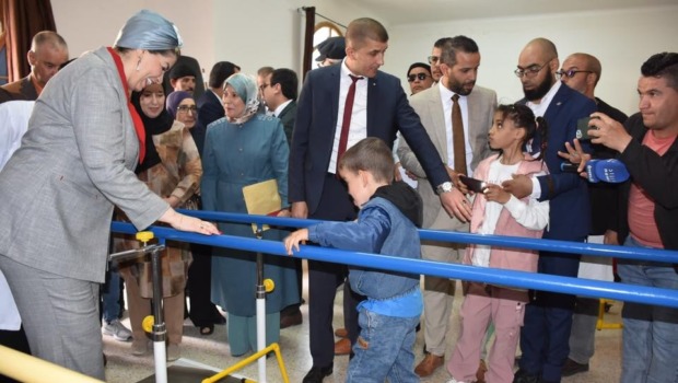 مولوجي تنوه من الجلفة بالتحسن الملحوظ المسجل في التكفل بذوي الإحتياجات الخاصة