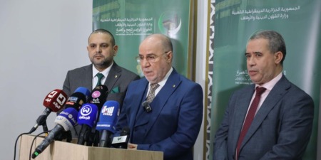 بلمهدي: أول رحلة للحجاج الجزائريين تنطلق في 10 ماي وندعو أعضاء البعثة لتجسيد تعليمات الرئيس