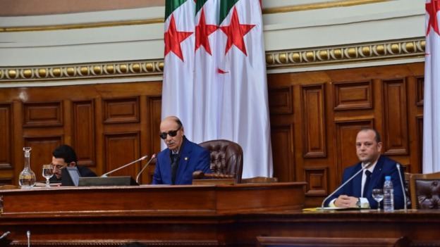 افتتاح أشغال الجلسة العلنية المخصصة لتنصيب الأعضاء الجدد لمجلس الأمة وانتخاب رئيس المجلس
