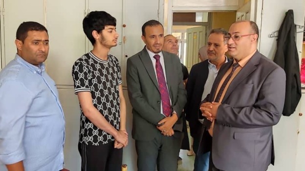 مزوغ يقف على واقع الخدمات الجامعية ببومرداس