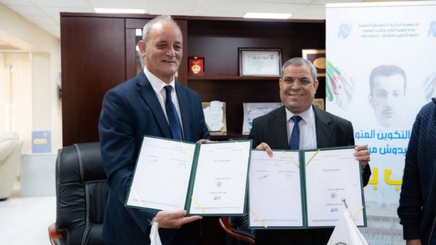 جامعة التكوين المتواصل توقع اتفاقية شراكة مع المعهد الجزائري للتقييس