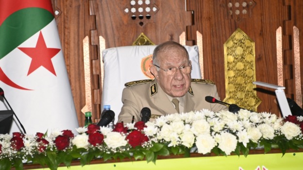 الفريق أول شنقريحة: التحضير القتالي والتدريب المستمر هو المفتاح الأساسي لترويض الأسلحة ومنظوماتها
