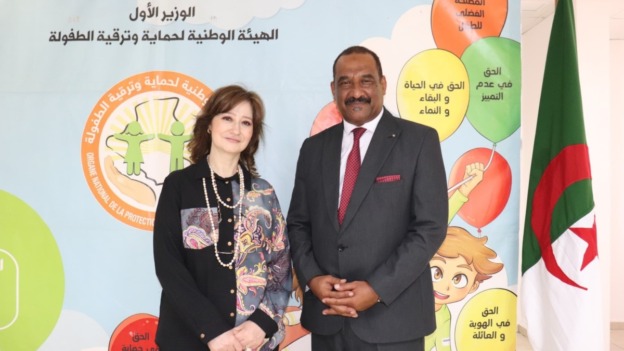 شرفي تستعرض تجربة الجزائر في حماية وترقية الطفولة مع مدير معهد جنيف لحقوق الإنسان