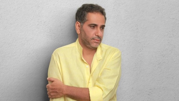محمد فضل شاكر: والدي تعرض للظلم وسيعود قريبًا إلى الساحة الغنائية