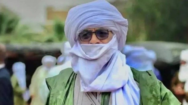 أمين عقال توارڤ طاسيلي أزجر يحذر من مخاطر المخدرات التي تستهدف الشباب