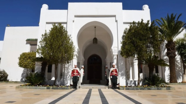 المديرية العامة للاتصال برئاسة الجمهورية تعزي في وفاة الإعلامي علي ذراع