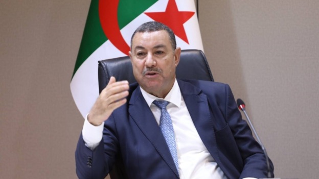 سعيود  يأمر برفع وتيرة أشغال ميناء أرزيو