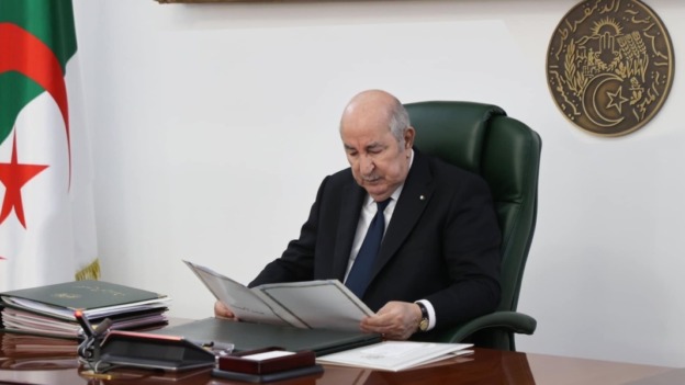 رئيس الجمهورية يترأس اجتماعا لمجلس الوزراء