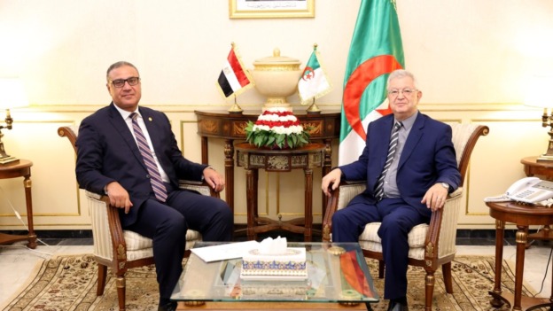 ناصري والسفير المصري يؤكدان على أهمية التنسيق لحلحة الأزمات