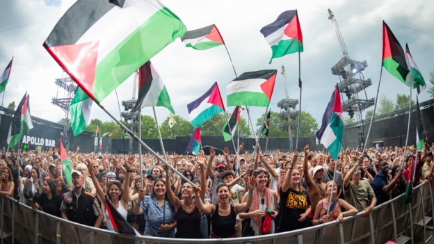 رقعة التضامن الفني الغربي مع فلسطين تتسع