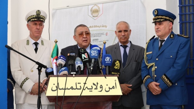 تجنيد حوالي 36 ألف عنصر من مصالح الشرطة لتأمين الشواطئ