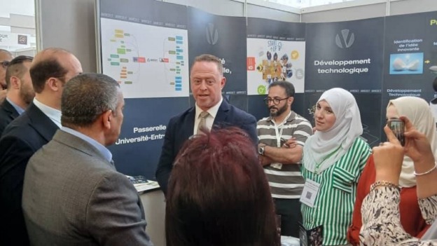 نحو تعزيز التواصل بين حاملي المشاريع ومؤسسات التمويل والدعم