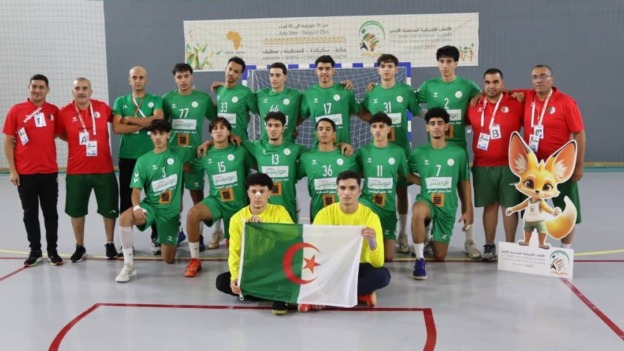 تتويج منتخب المصارعة باللقب القاري
