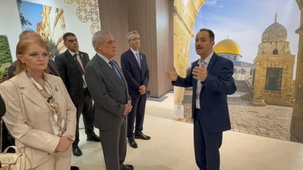 الوزير الأول يزور أجنحة الدول الشقيقة والصديقة في المعرض العالمي “إكسبو-أوساكا 2025”