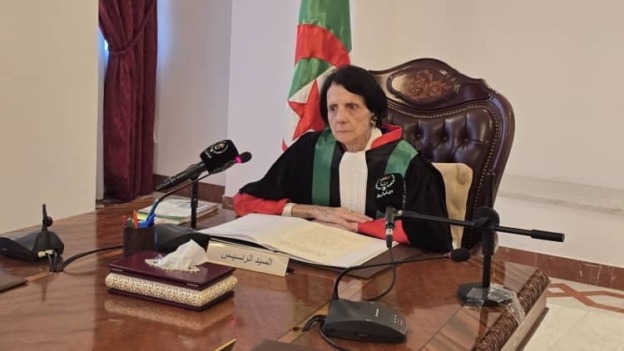 رئيس الجمهورية يعين ليلى عسلاوي رئيسة للمحكمة الدستورية